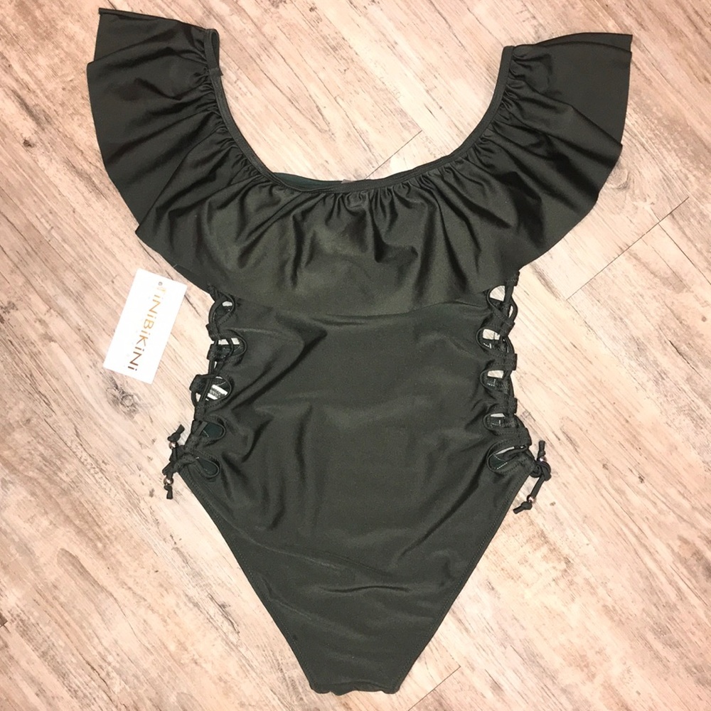 🆕NWT🔥TINIBIKINI Off Shoulder